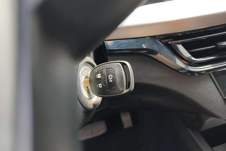 Used CHANGAN Eado New Energy 2022 EV460 Smart Ride-Hailing Edition – Lithium Iron Phosphate Vehicle Key
