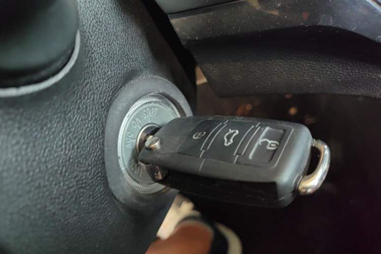 Used CHANGAN Eado New Energy 2022 EV460 Smart Ride-Hailing Edition – Lithium Iron Phosphate Vehicle Key