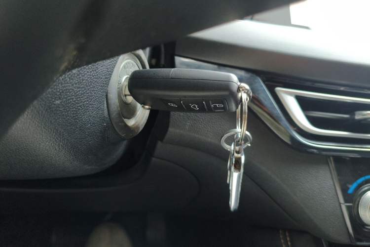 Used CHANGAN Eado New Energy 2022 EV460 Smart Ride-Hailing Edition – Lithium Iron Phosphate Vehicle Key