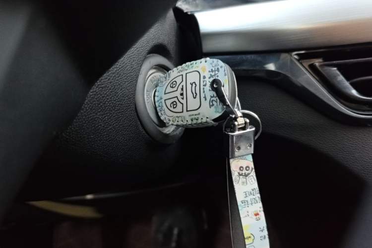 Used CHANGAN Eado New Energy 2022 EV460 Smart Ride-Hailing Edition – Lithium Iron Phosphate Vehicle Key