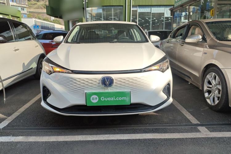Used CHANGAN Eado New Energy 2024 EV460 Smart Upgrade Version – Lithium Iron Phosphate Front