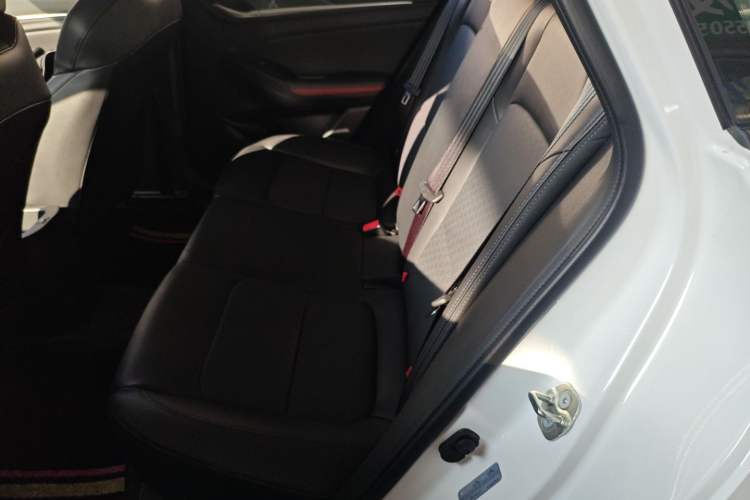Used CHANGAN Eado New Energy 2024 EV460 Smart Upgrade Version – Lithium Iron Phosphate Left Rear Seat