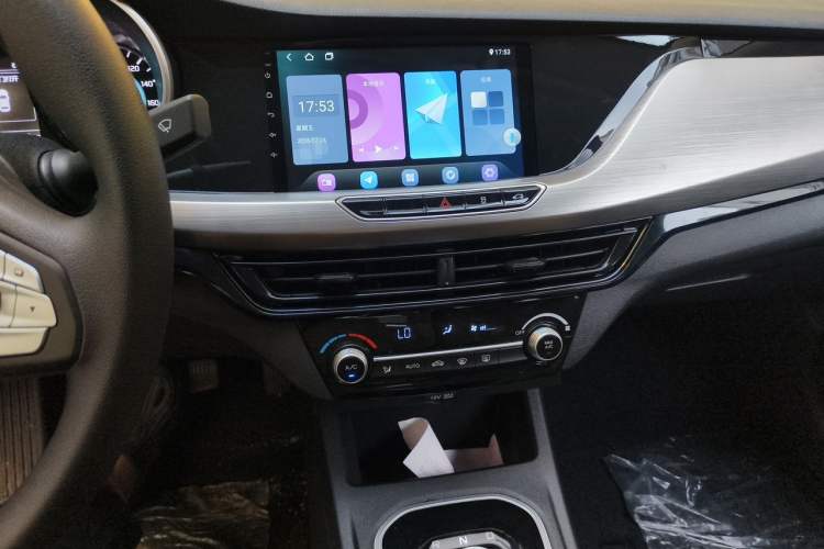 Used CHANGAN Eado New Energy 2024 EV460 Smart Upgrade Version – Lithium Iron Phosphate Audio And AC Panel