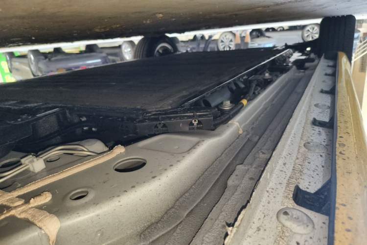 Used CHANGAN Eado New Energy 2024 EV460 Smart Upgrade Version – Lithium Iron Phosphate Chassis Front Right