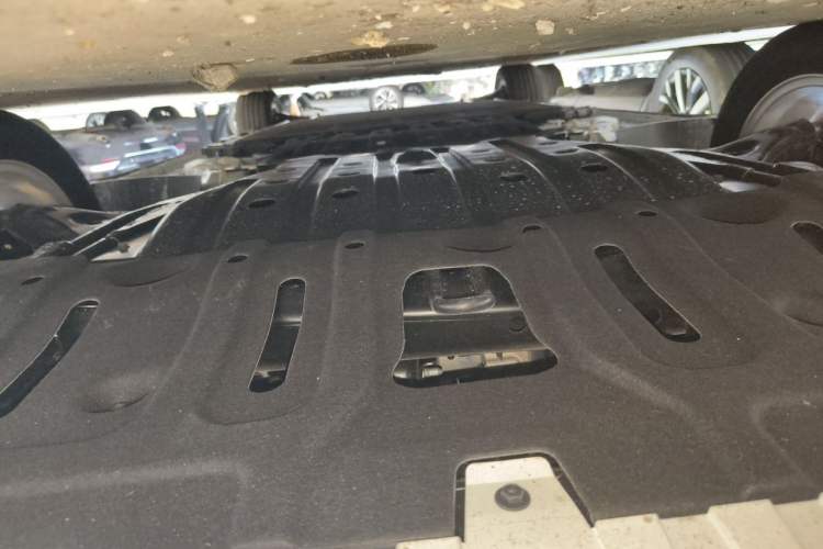 Used CHANGAN Eado New Energy 2024 EV460 Smart Upgrade Version – Lithium Iron Phosphate Chassis Front