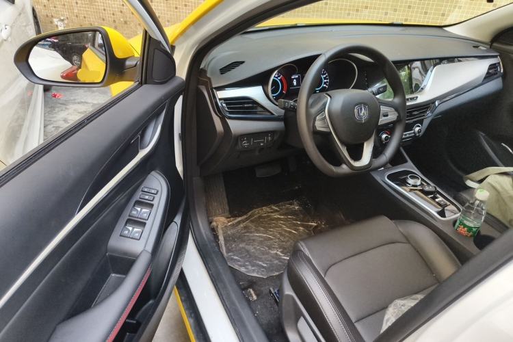 Used CHANGAN Eado New Energy 2024 EV460 Smart Upgrade Version – Lithium Iron Phosphate Driver Seat