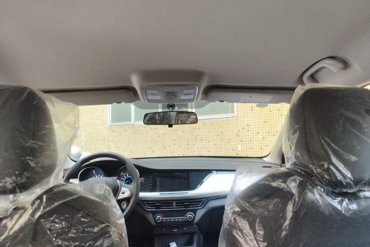 Used CHANGAN Eado New Energy 2024 EV460 Smart Upgrade Version – Lithium Iron Phosphate Headliner