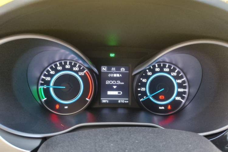 Used CHANGAN Eado New Energy 2024 EV460 Smart Upgrade Version – Lithium Iron Phosphate Instrument Cluster
