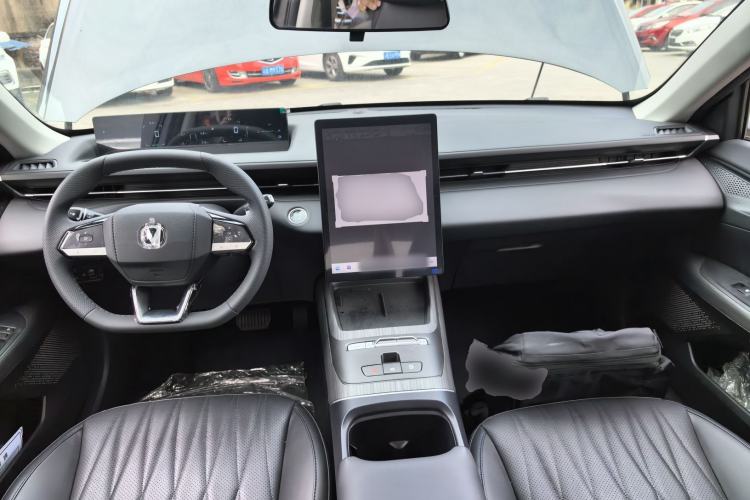 Used CHANGAN Eado PHEV 2025 Smart New Blue Whale 145KM Battleship Edition Center Console