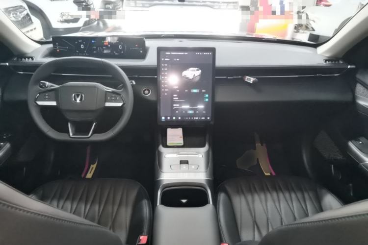 Used CHANGAN Eado PHEV 2025 Smart New Blue Whale 145KM Battleship Edition Center Console