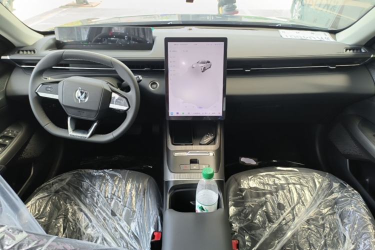 Used CHANGAN Eado PHEV 2025 Smart New Blue Whale 145KM Battleship Edition Center Console