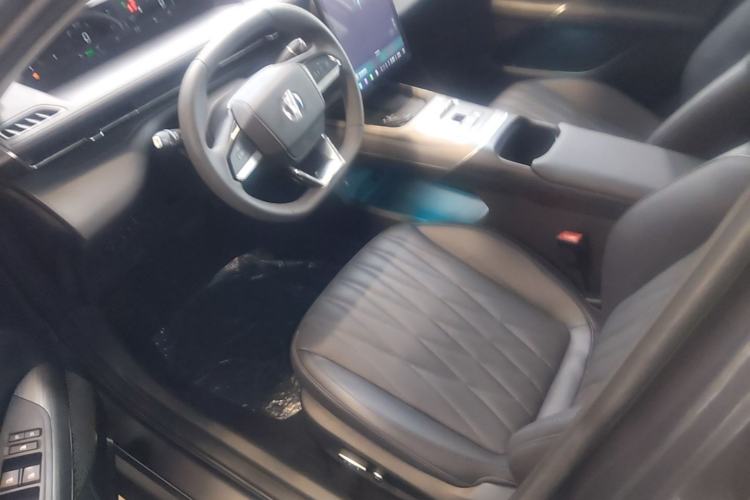 Used CHANGAN Eado PHEV 2025 Smart New Blue Whale 145KM Battleship Edition Driver Seat