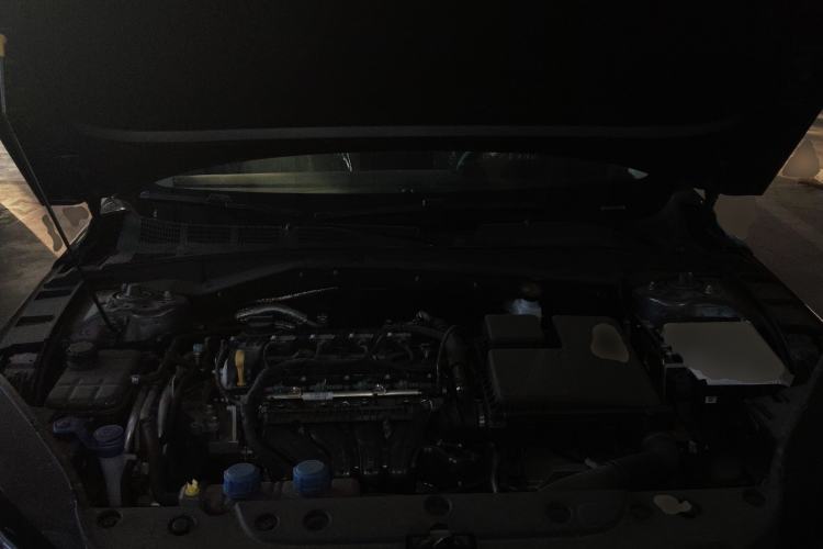 Used CHANGAN Eado PHEV 2025 Smart New Blue Whale 145KM High-Energy Edition Engine Bay