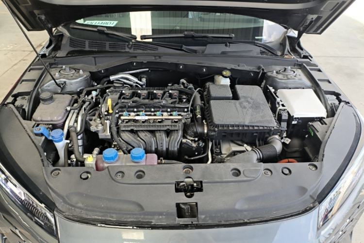 Used CHANGAN Eado PHEV 2025 Smart New Blue Whale 145KM Battleship Edition Engine Bay