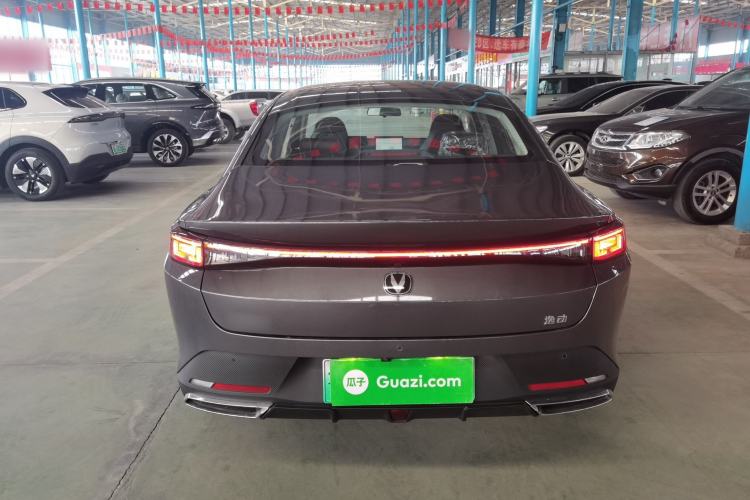 Used CHANGAN Eado PHEV 2025 Smart New Blue Whale 145KM Battleship Edition Exterior 4