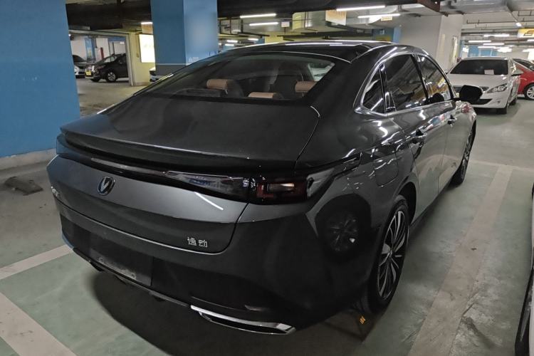 Used CHANGAN Eado PHEV 2025 Smart New Blue Whale 145KM Battleship Edition Exterior 5