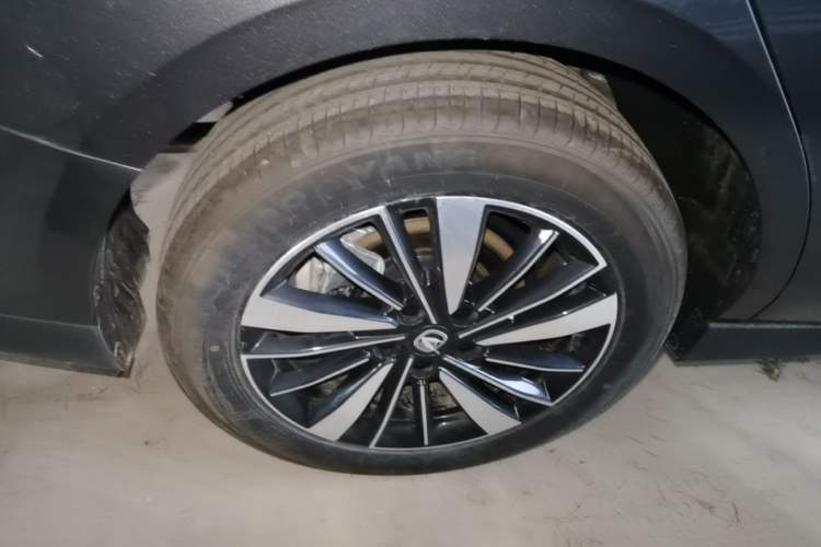 Used CHANGAN Eado PHEV 2025 Smart New Blue Whale 145KM Battleship Edition Exterior 5