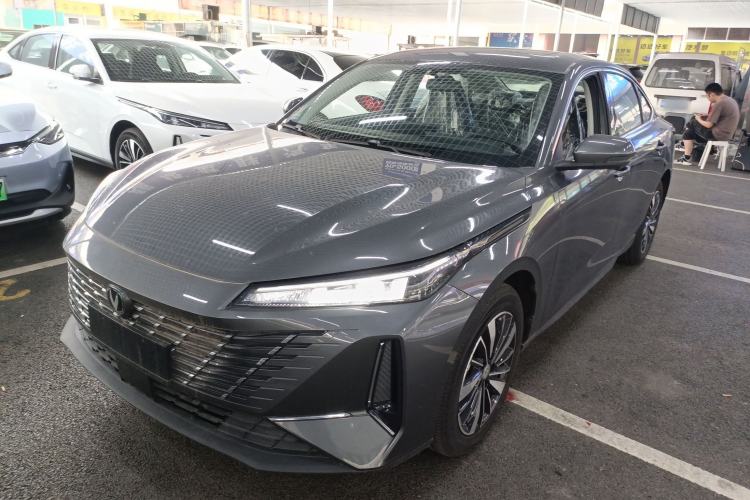 Used CHANGAN Eado PHEV 2025 Smart New Blue Whale 145KM Battleship Edition Front Left 45 Deg