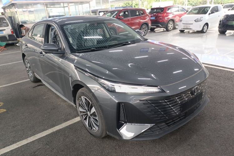 Used CHANGAN Eado PHEV 2025 Smart New Blue Whale 145KM Battleship Edition Exterior 1