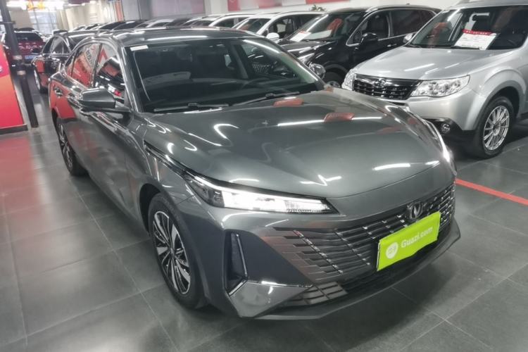 Used CHANGAN Eado PHEV 2025 Smart New Blue Whale 145KM Battleship Edition Front Right 45 Deg