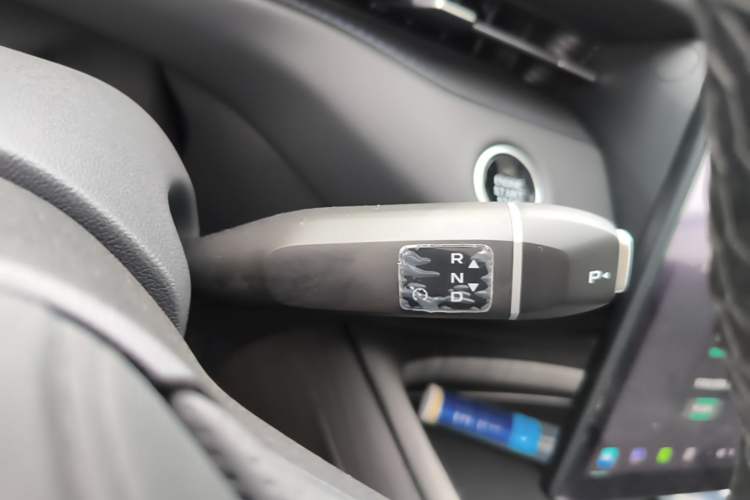 Used CHANGAN Eado PHEV 2025 Smart New Blue Whale 145KM Battleship Edition Gear Lever