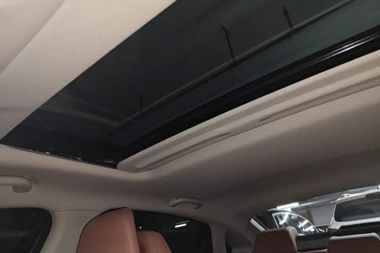 Used CHANGAN Eado PHEV 2025 Smart New Blue Whale 145KM Battleship Edition Headliner