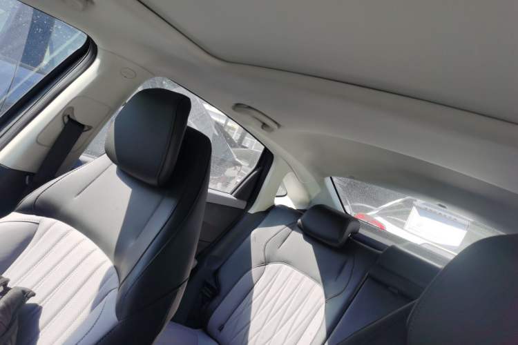 Used CHANGAN Eado PHEV 2025 Smart New Blue Whale 145KM Battleship Edition Headliner