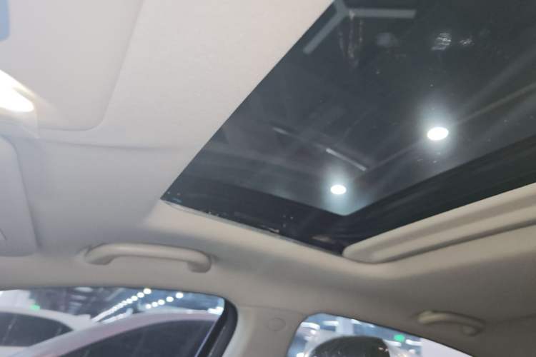 Used CHANGAN Eado PHEV 2025 Smart New Blue Whale 145KM Battleship Edition Headliner