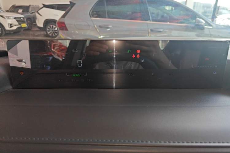 Used CHANGAN Eado PHEV 2025 Smart New Blue Whale 145KM Battleship Edition Instrument Cluster