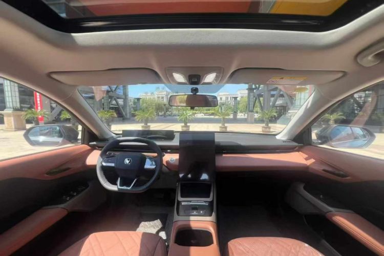 Used CHANGAN Eado PHEV 2025 Smart New Blue Whale 145KM Battleship Edition Interior 1
