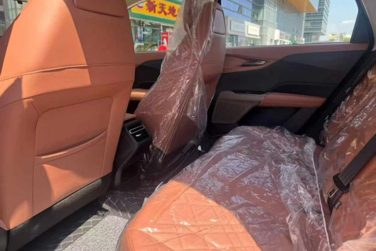 Used CHANGAN Eado PHEV 2025 Smart New Blue Whale 145KM Battleship Edition Interior 3
