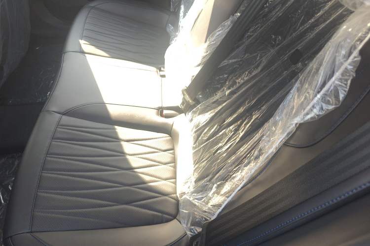 Used CHANGAN Eado PHEV 2025 Smart New Blue Whale 145KM Battleship Edition Interior 4