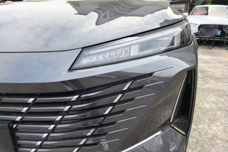 Used CHANGAN Eado PHEV 2025 Smart New Blue Whale 145KM Battleship Edition Left Front Headlight