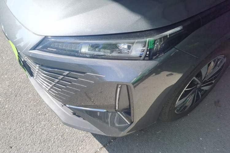 Used CHANGAN Eado PHEV 2025 Smart New Blue Whale 145KM Battleship Edition Left Front Headlight
