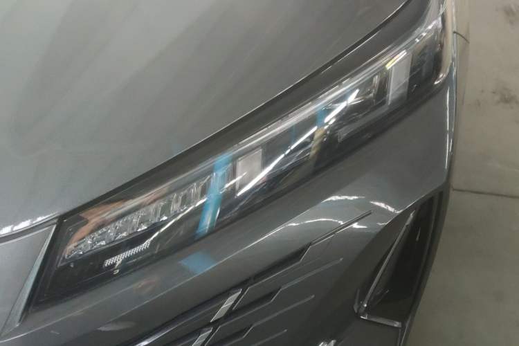 Used CHANGAN Eado PHEV 2025 Smart New Blue Whale 145KM High-Energy Edition Left Front Headlight