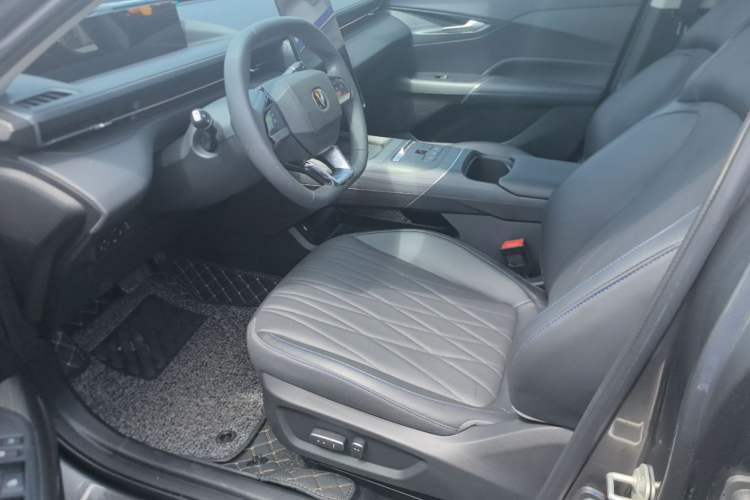 Used CHANGAN Eado PHEV 2025 Smart New Blue Whale 145KM Battleship Edition Left Front Seat