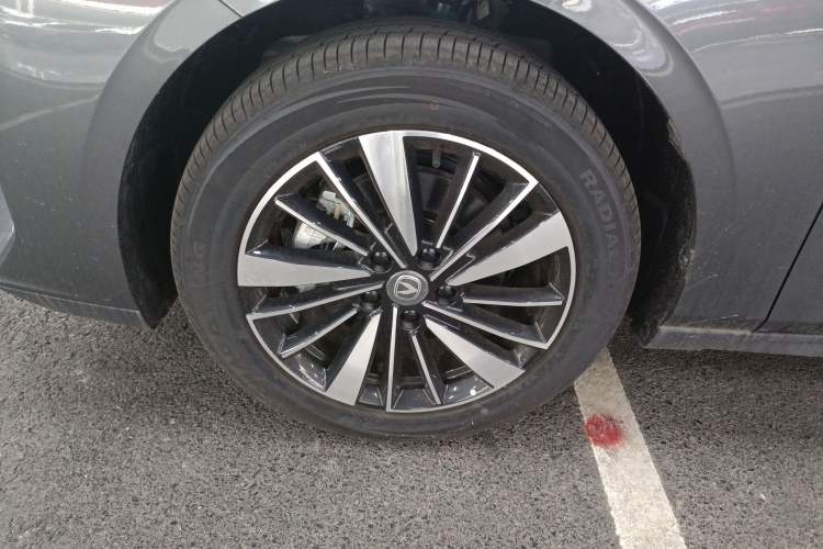 Used CHANGAN Eado PHEV 2025 Smart New Blue Whale 145KM Battleship Edition Exterior 4