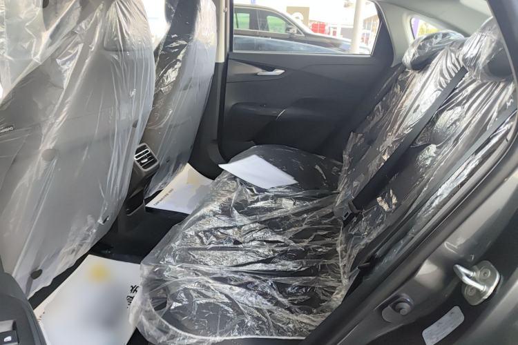 Used CHANGAN Eado PHEV 2025 Smart New Blue Whale 145KM High-Energy Edition Left Rear Seat