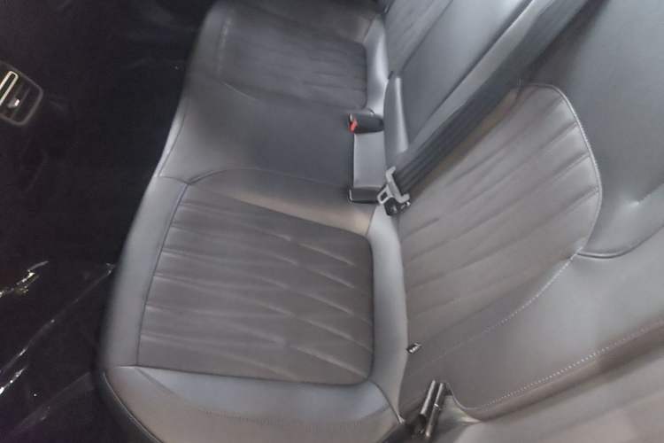 Used CHANGAN Eado PHEV 2025 Smart New Blue Whale 145KM Battleship Edition Left Rear Seat