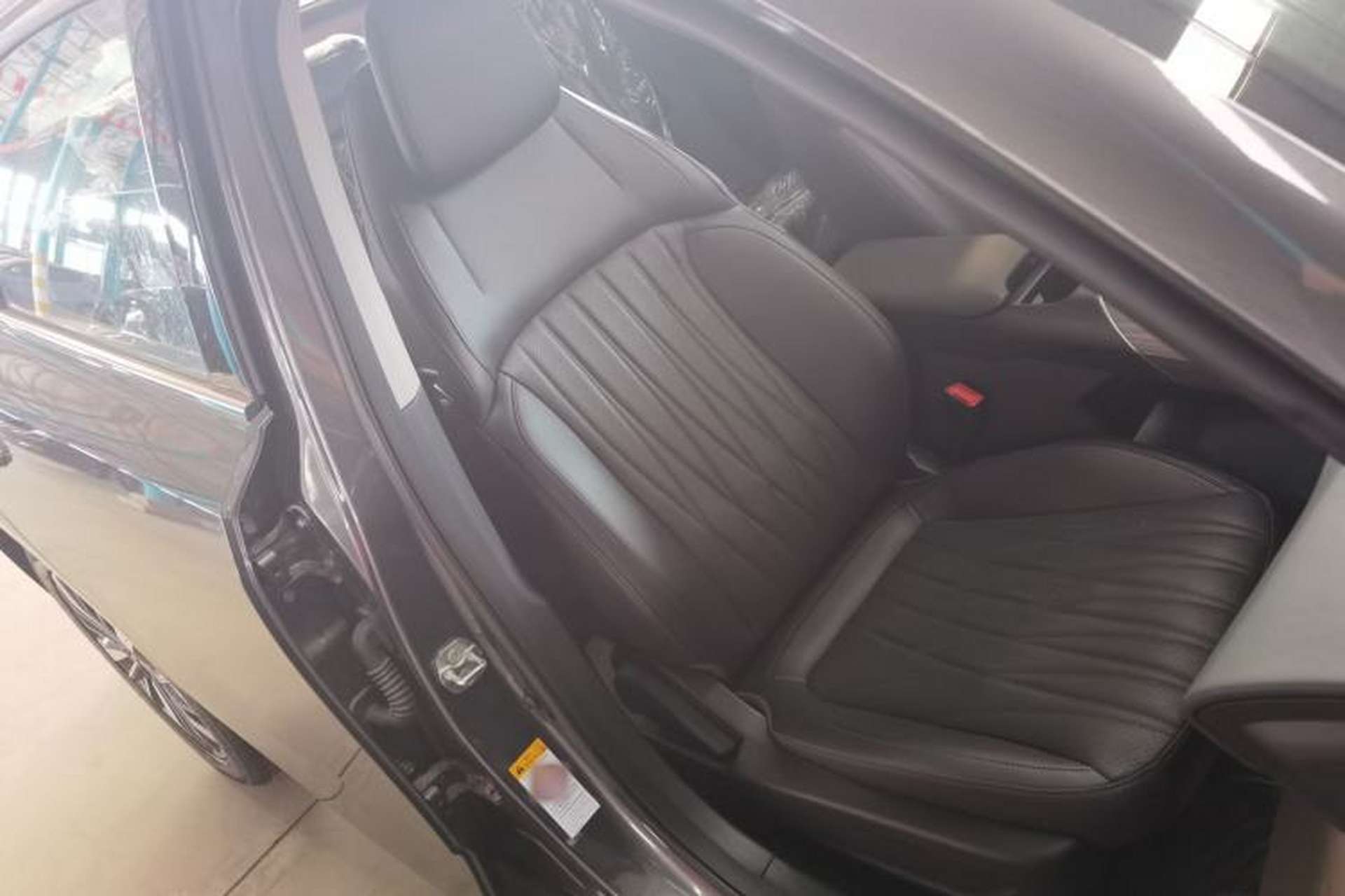 Used CHANGAN Eado PHEV 2025 Smart New Blue Whale 145KM Battleship Edition Right Front Seat