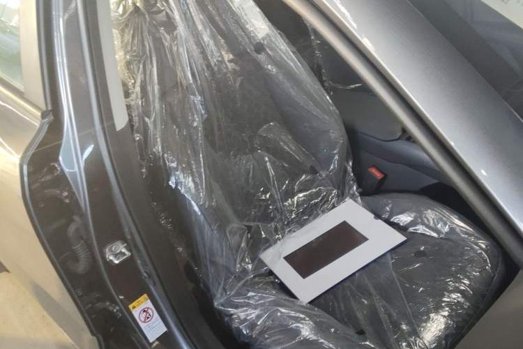 Used CHANGAN Eado PHEV 2025 Smart New Blue Whale 145KM High-Energy Edition Right Front Seat