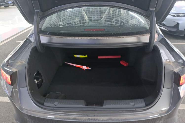 Used CHANGAN Eado PHEV 2025 Smart New Blue Whale 145KM Battleship Edition Trunk