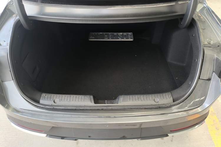 Used CHANGAN Eado PHEV 2025 Smart New Blue Whale 145KM Battleship Edition Trunk
