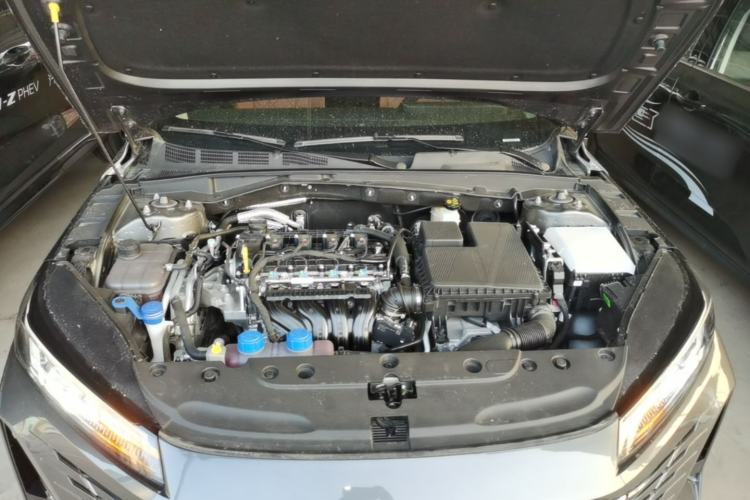 Used CHANGAN Eado PHEV 2025 Smart New Blue Whale 145KM Battleship Edition Engine Bay