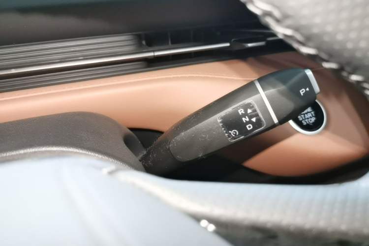 Used CHANGAN Eado PHEV 2025 Smart New Blue Whale 145KM Battleship Edition Gear Lever