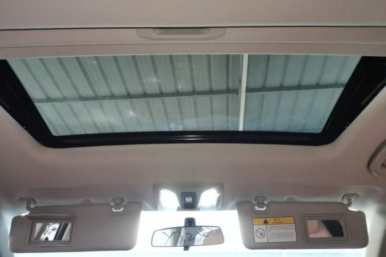 Used CHANGAN Eado PHEV 2025 Smart New Blue Whale 145KM Battleship Edition Headliner