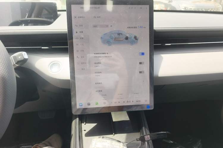 Used CHANGAN Eado PHEV 2025 Smart New Blue Whale 145KM Battleship Edition Audio And AC Panel