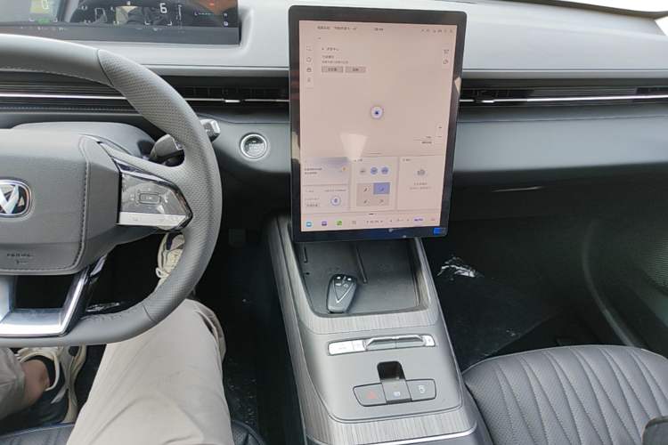 Used CHANGAN Eado PHEV 2025 Smart New Blue Whale 145KM Battleship Edition Audio And AC Panel