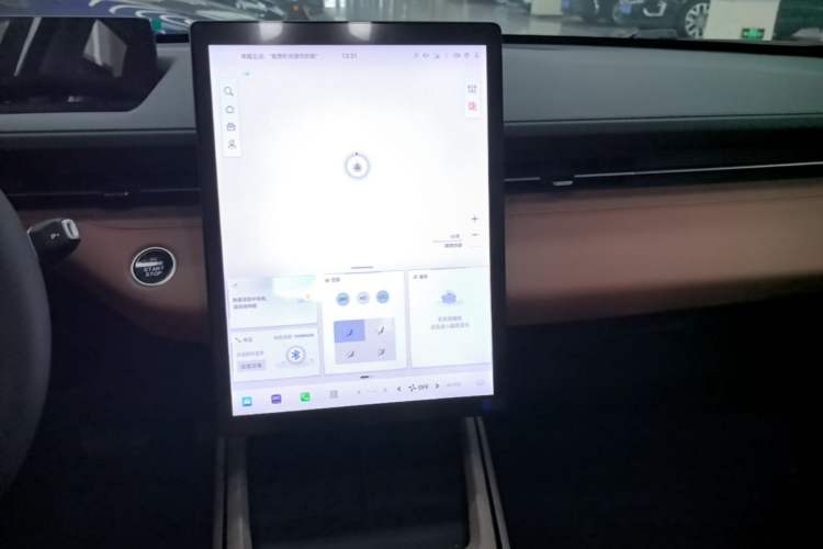 Used CHANGAN Eado PHEV 2025 Smart New Blue Whale 145KM Battleship Edition Audio And AC Panel