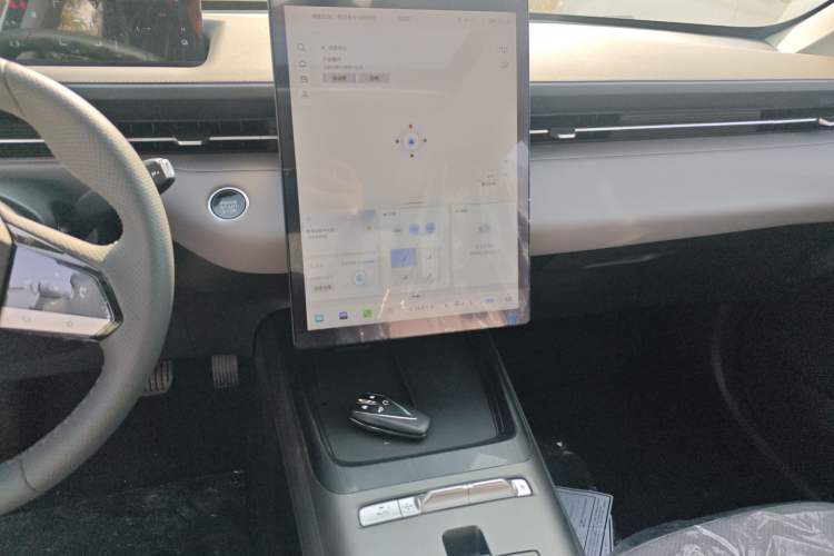 Used CHANGAN Eado PHEV 2025 Smart New Blue Whale 145KM Battleship Edition Audio And AC Panel
